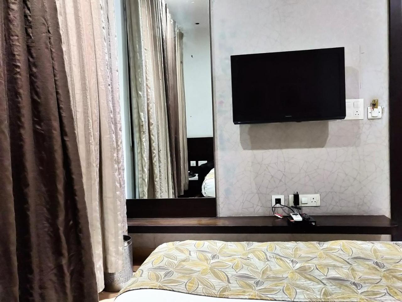 Hotel Rockland Jaipur Eksteriør bilde